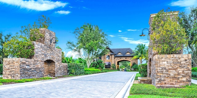 9196 Grand Prix Ln, Boynton Beach, FL 33472 - view of decorative road with curbs