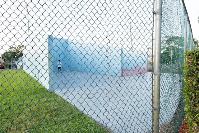1325 Strawberry Ln, West Palm Beach, FL 33415 - view of tennis court