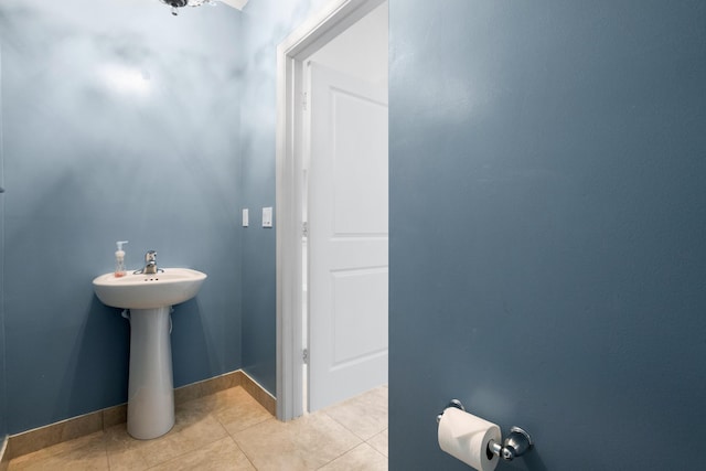 852 Gairloch Ln, Fort Pierce, FL 34947 - bathroom featuring tile patterned floors and baseboards