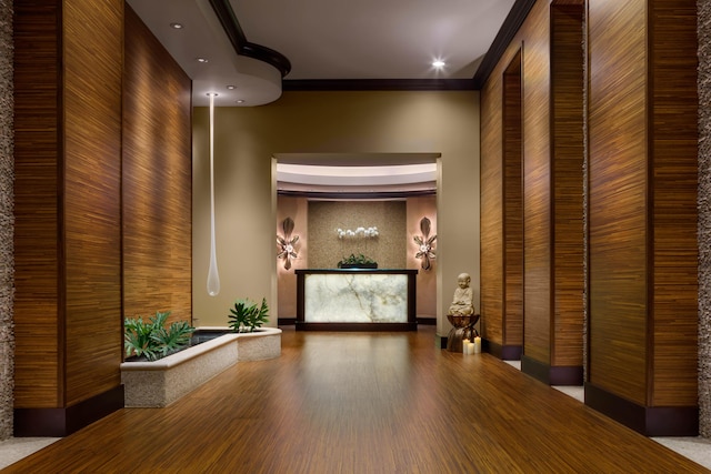 5846 NW 24th Ave Unit 202, Boca Raton, FL 33496 - lobby with ornamental molding