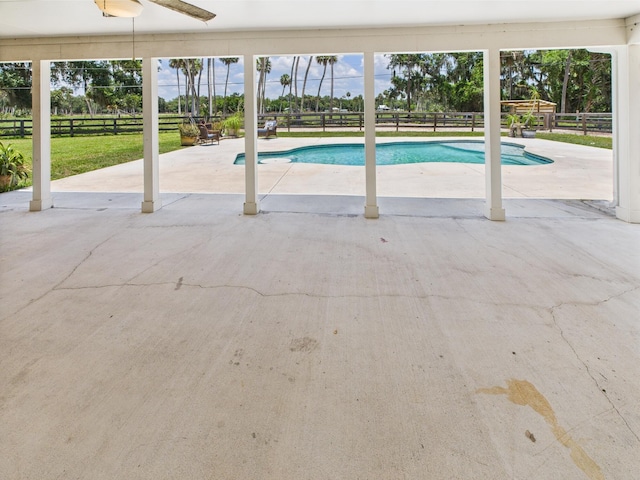 2045 SW 18th Ln, Okeechobee, FL 34974 - swimming pool with a patio and a fenced backyard