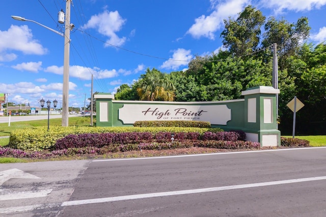 517 SE Crooked Lake Ln Unit D, Fort Pierce, FL 34982 - view of community / neighborhood sign