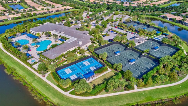 8273 Razorback Ct, Boynton Beach, FL 33473 - bird's eye view of a large body of water and a pool