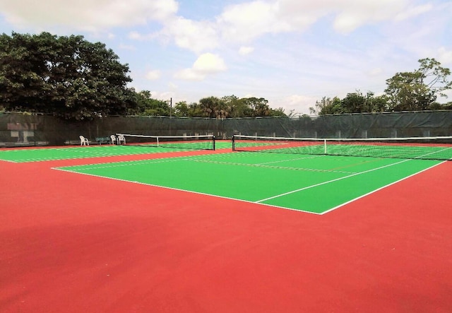 7690 Tahiti Ln Unit 102, Lake Worth, FL 33467 - view of tennis court