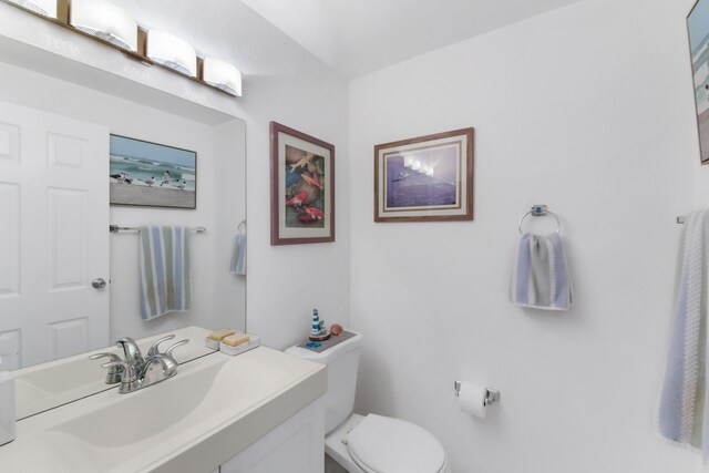 735 Monaco P, Delray Beach, FL 33446 - half bath with toilet and vanity