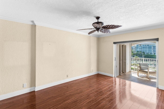 1040 Banyan Rd Unit 501C, Boca Raton, FL 33432 - empty room with wood finished floors, ornamental molding, a textured ceiling, ceiling fan, and baseboards