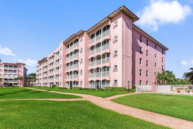 1040 Banyan Rd Unit 501C, Boca Raton, FL 33432 - view of apartment building / complex
