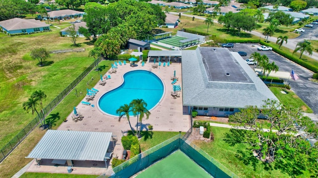 drone / aerial view of a pool