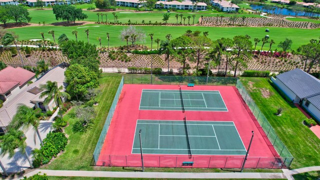 10393 Lexington Cir S, Boynton Beach, FL 33436 - aerial view of a large body of water and a golf course
