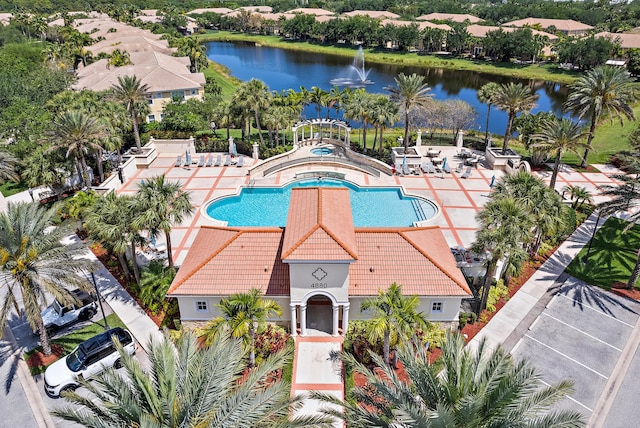 4608 Cadiz Cir, Palm Beach Gardens, FL 33418 - drone / aerial view of a nearby body of water and a pool