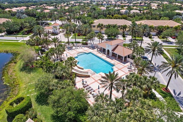 4608 Cadiz Cir, Palm Beach Gardens, FL 33418 - aerial view of residential area with a pool area and a large body of water