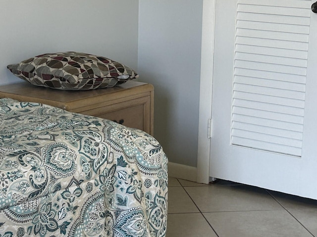 105 Sheffield E, West Palm Beach, FL 33417 - bedroom with tile patterned floors