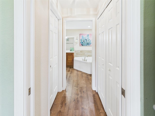 32801 US Highway 441 13 & 14, Okeechobee, FL 34972 - corridor featuring dark wood-style floors