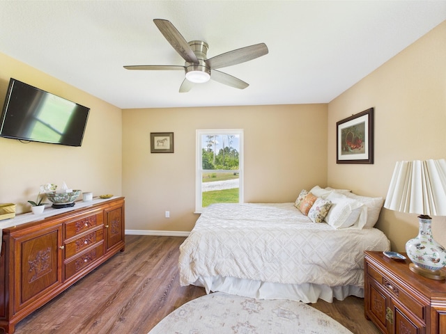 32801 US Highway 441 13 & 14, Okeechobee, FL 34972 - bedroom featuring wood finished floors, baseboards, and ceiling fan