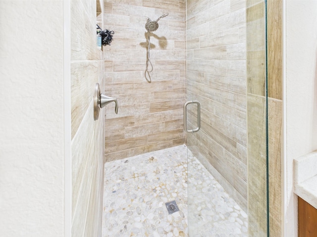 32801 US Highway 441 13 & 14, Okeechobee, FL 34972 - full bath featuring a shower stall