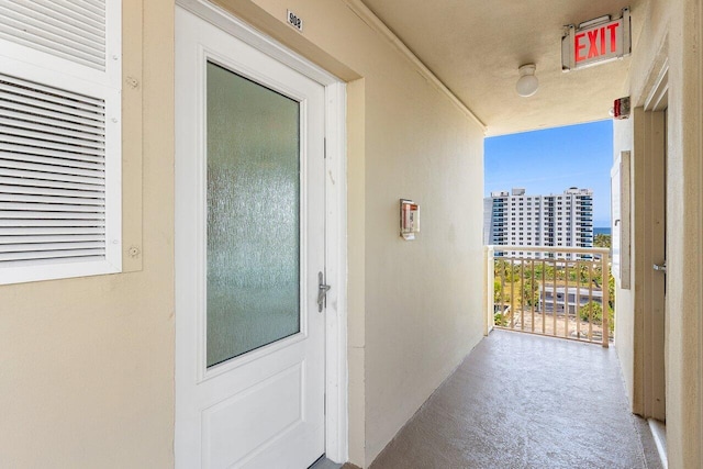 2611 N Riverside Dr Unit 908, Pompano Beach, FL 33062 - doorway to property featuring a view of city