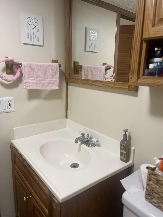 702 48th St, West Palm Beach, FL 33407 - bathroom with vanity