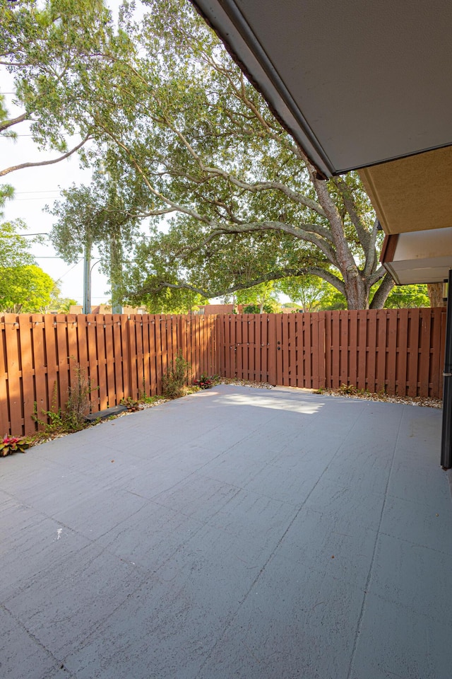 1515 Augusta Cir Unit 116, Delray Beach, FL 33445 - view of patio