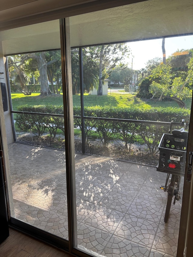 view of sunroom / solarium