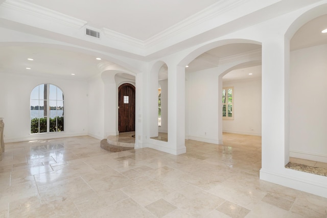 3309 S Flagler Dr, West Palm Beach, FL 33405 - empty room with recessed lighting, crown molding, baseboards, and a water view