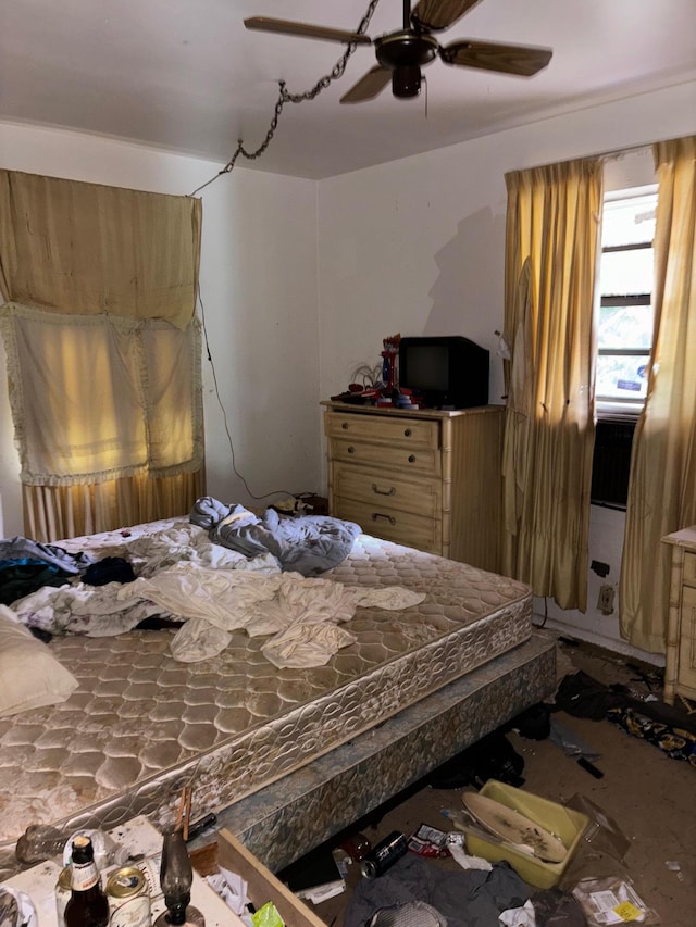 1511 W 32nd St, Riviera Beach, FL 33404 - bedroom featuring a ceiling fan