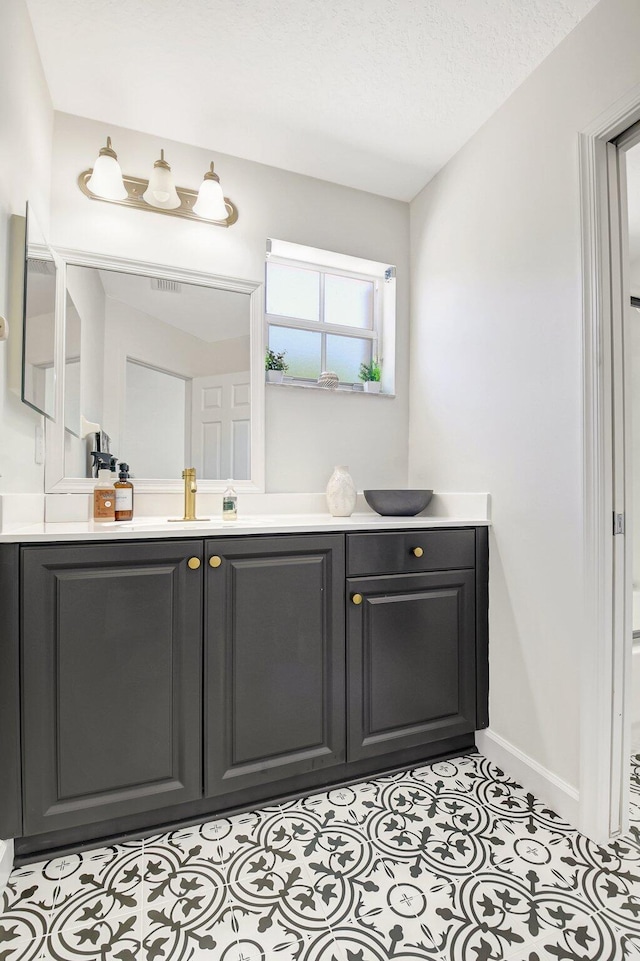 9800 Stover Way, Wellington, FL 33414 - bathroom with baseboards and vanity