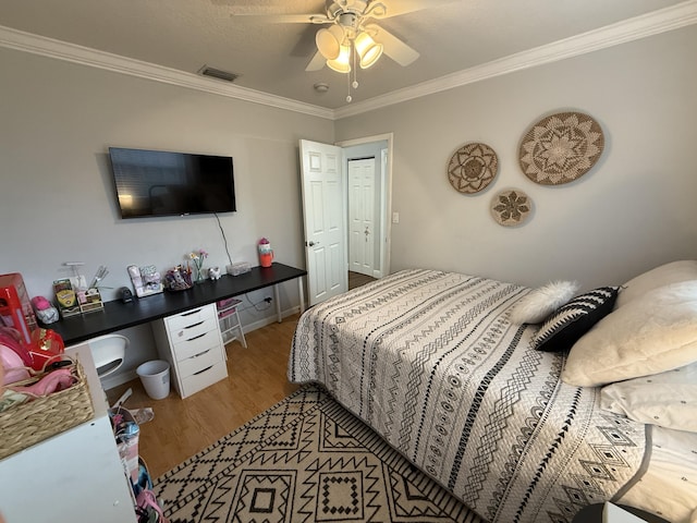 8421 SW 41st Ct, Davie, FL 33328 - bedroom with wood finished floors, crown molding, and a ceiling fan