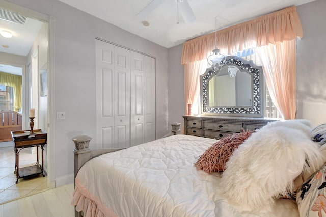 8127 Playa Del Sur Blvd, Lake Worth, FL 33467 - bedroom with a closet, ceiling fan, and baseboards