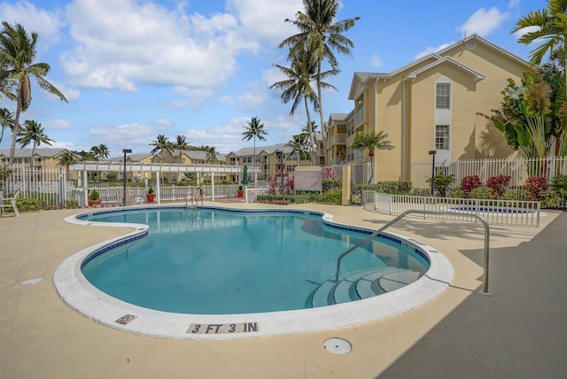 6315 La Costa Dr Unit G, Boca Raton, FL 33433 - community pool featuring a patio and a residential view