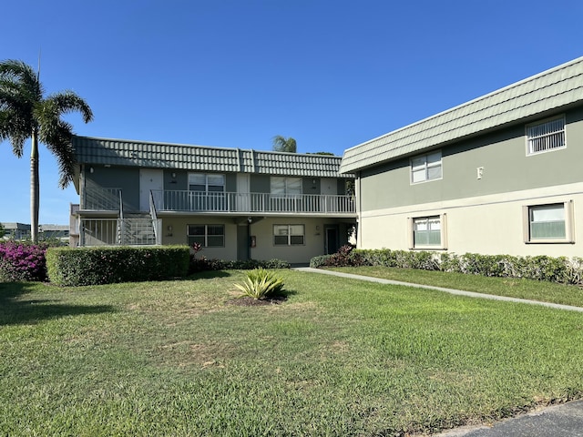 267 Flanders F, Delray Beach, FL 33484 - view of building exterior