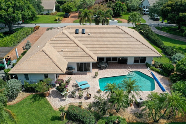 4164 Saint Andrews Dr, Boynton Beach, FL 33436 - swimming pool with a patio