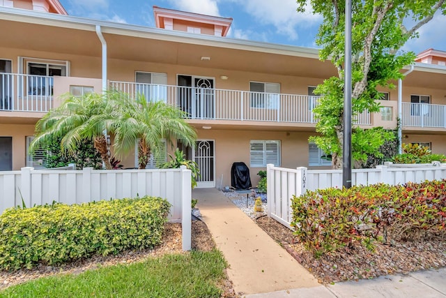 5914 Regal Glen Dr Unit 107, Boynton Beach, FL 33437 - view of building exterior