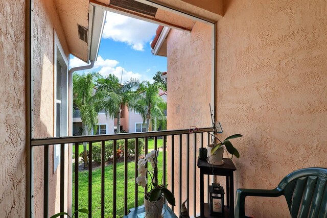 9927 Perfect Dr Unit 108, Port Saint Lucie, FL 34986 - view of balcony
