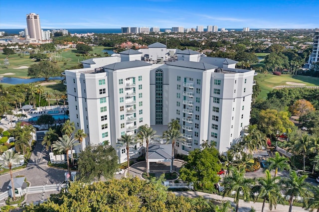 550 SE Mizner Blvd Unit B206, Boca Raton, FL 33432 - view of urban area with a golf club, a nearby body of water, and apartment complex