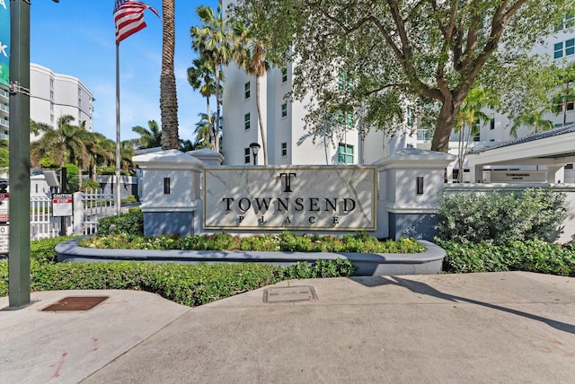 550 SE Mizner Blvd Unit B206, Boca Raton, FL 33432 - view of community sign
