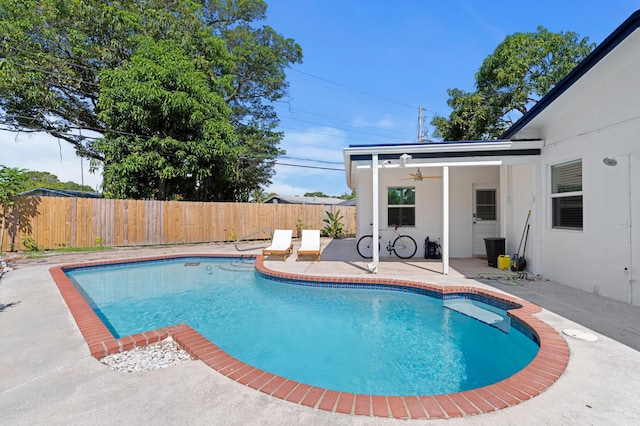 1517 NW 12th Ave, Fort Lauderdale, FL 33311 - view of pool featuring a patio, a fenced backyard, and ceiling fan