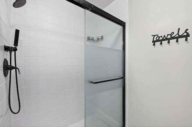 2703 Maplewood Dr, Greenacres, FL 33415 - full bath with a tile shower