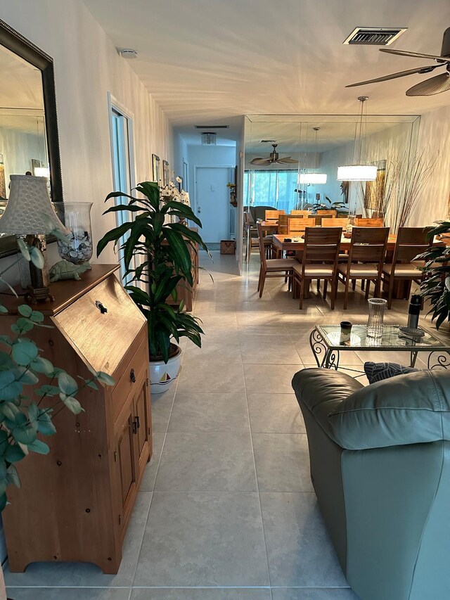 1120 Mahogany Way Unit 204, Delray Beach, FL 33445 - living area with ceiling fan