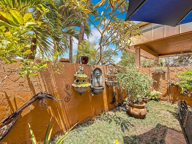 3622 Citrus Trce Unit 2, Davie, FL 33328 - view of fenced backyard