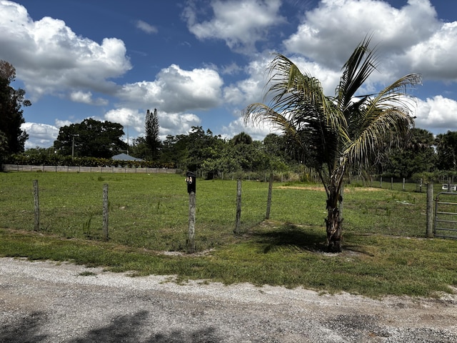 1210 Hartman Rd, Fort Pierce, FL 34947 - view of yard