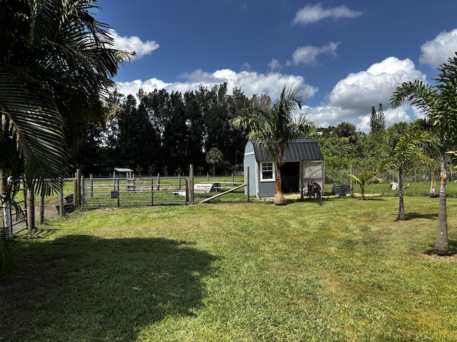 1210 Hartman Rd, Fort Pierce, FL 34947 - view of yard featuring a gate