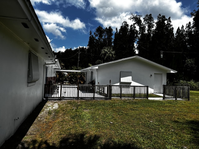 1210 Hartman Rd, Fort Pierce, FL 34947 - view of yard with a patio area