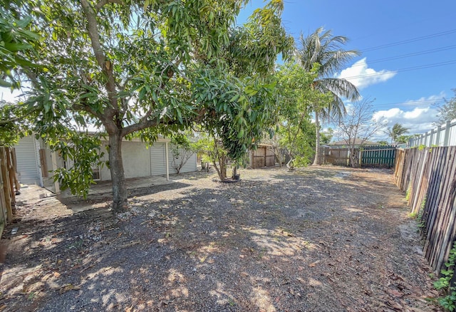2818 Alabama St, West Palm Beach, FL 33406 - view of fenced backyard