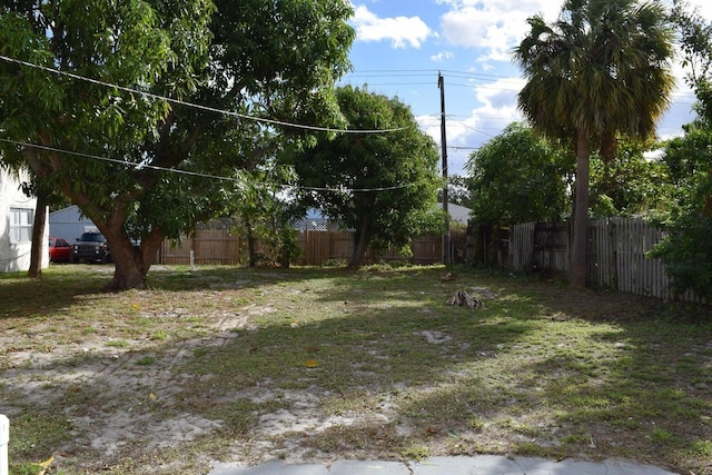 1112 S K St, Lake Worth Beach, FL 33460 - view of yard
