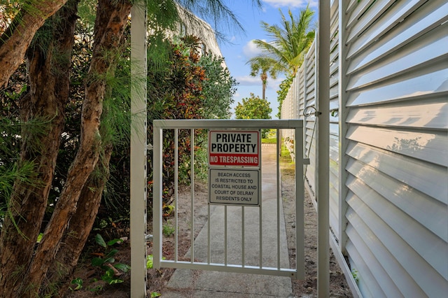 2200 S Ocean Blvd Unit 606, Delray Beach, FL 33483 - view of gate