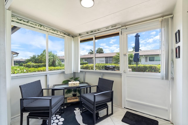 2822 Crosley Dr W Unit D, West Palm Beach, FL 33415 - sunroom featuring healthy amount of natural light