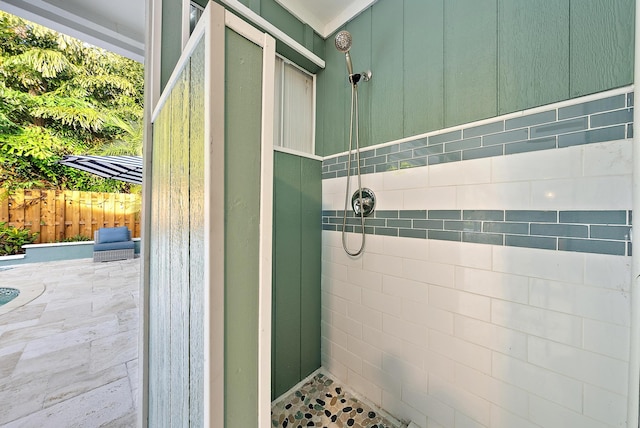 2590 Monaco Ter, Palm Beach Gardens, FL 33410 - full bathroom with a stall shower