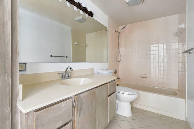 6604 66th Way, West Palm Beach, FL 33409 - full bath featuring tile patterned floors, washtub / shower combination, toilet, and vanity