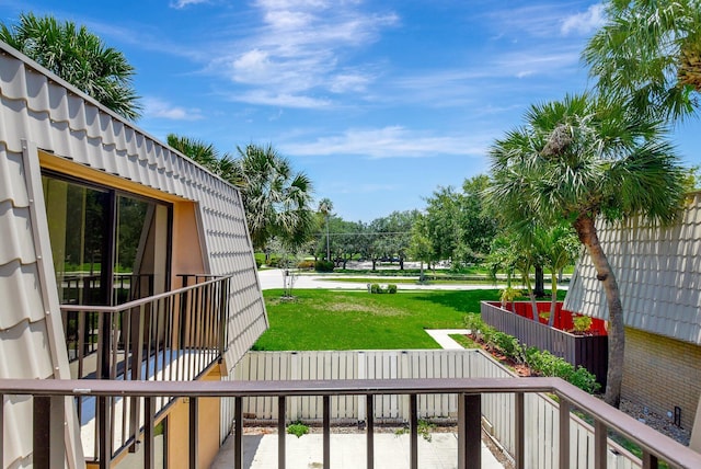 6604 66th Way, West Palm Beach, FL 33409 - view of grassy yard