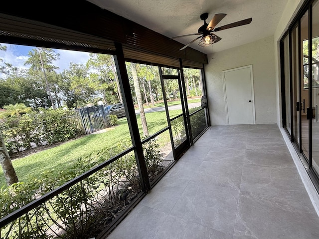 5800 Coach House Cir Unit B, Boca Raton, FL 33486 - unfurnished sunroom with a ceiling fan